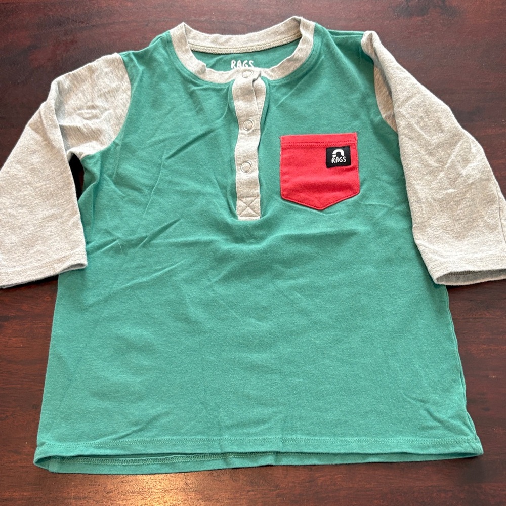 Rags to Raches holiday green 3/4 sleeve